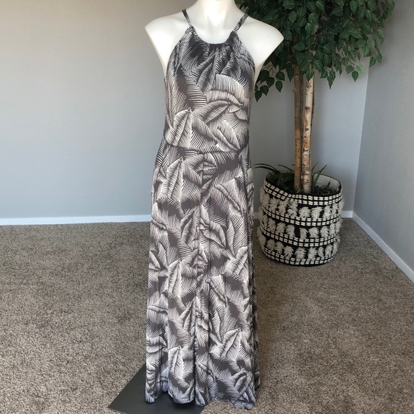 Gap Women’s Printed Paneled Maxi Dress Grey Print - Picture 2 of 12